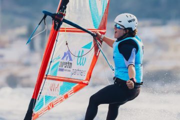 שנה שניה ברציפות- דניאלה פלג אלופת אירופה בגלישת רוח